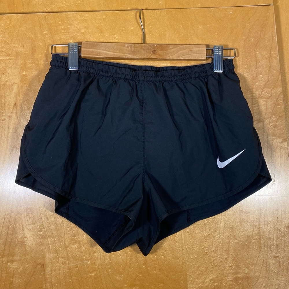 Nike Running Shorts size Medium